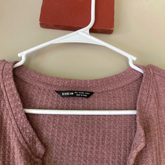 Shein Mauve Lightweight V Neck Crop Long Sleeve Top 8/10 - Picture 5 of 5